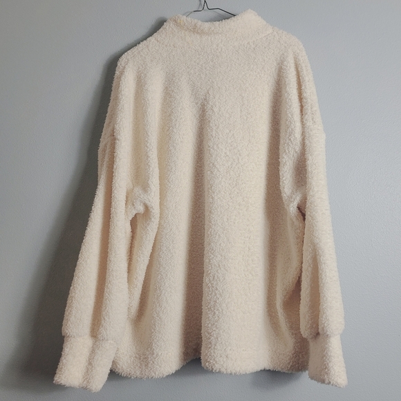 NEW Como Blu Fuzzy Faux Fur Sweater with Pearl Buttons size 1X off white/cream - Picture 7 of 8